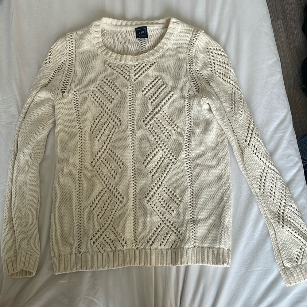 Gap Sweater